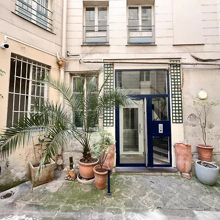 02 - Pretty 4bdr Flat In Lejlighed