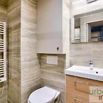 Appartamento 02 - Pretty 4bdr Flat In