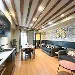 Appartamento 02 - Pretty 4bdr Flat In