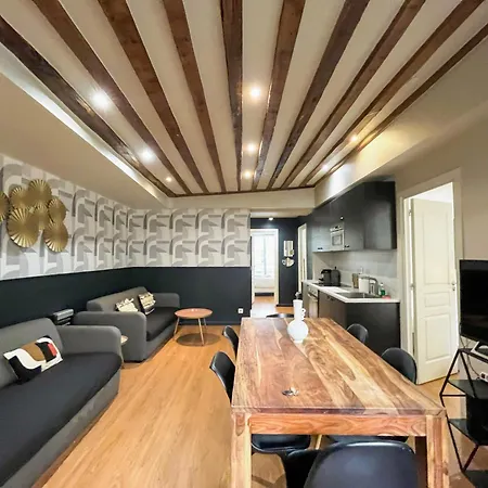 02 - Pretty 4bdr Flat In