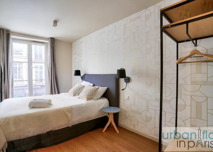 02 - Pretty 4bdr Flat In 아파트