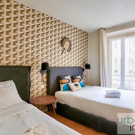 02 - Pretty 4bdr Flat In Paris